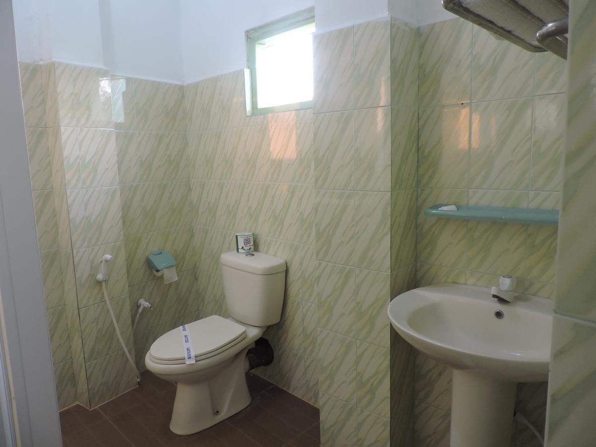 Green Park Beach Hotel تريكونامالاي المظهر الخارجي الصورة