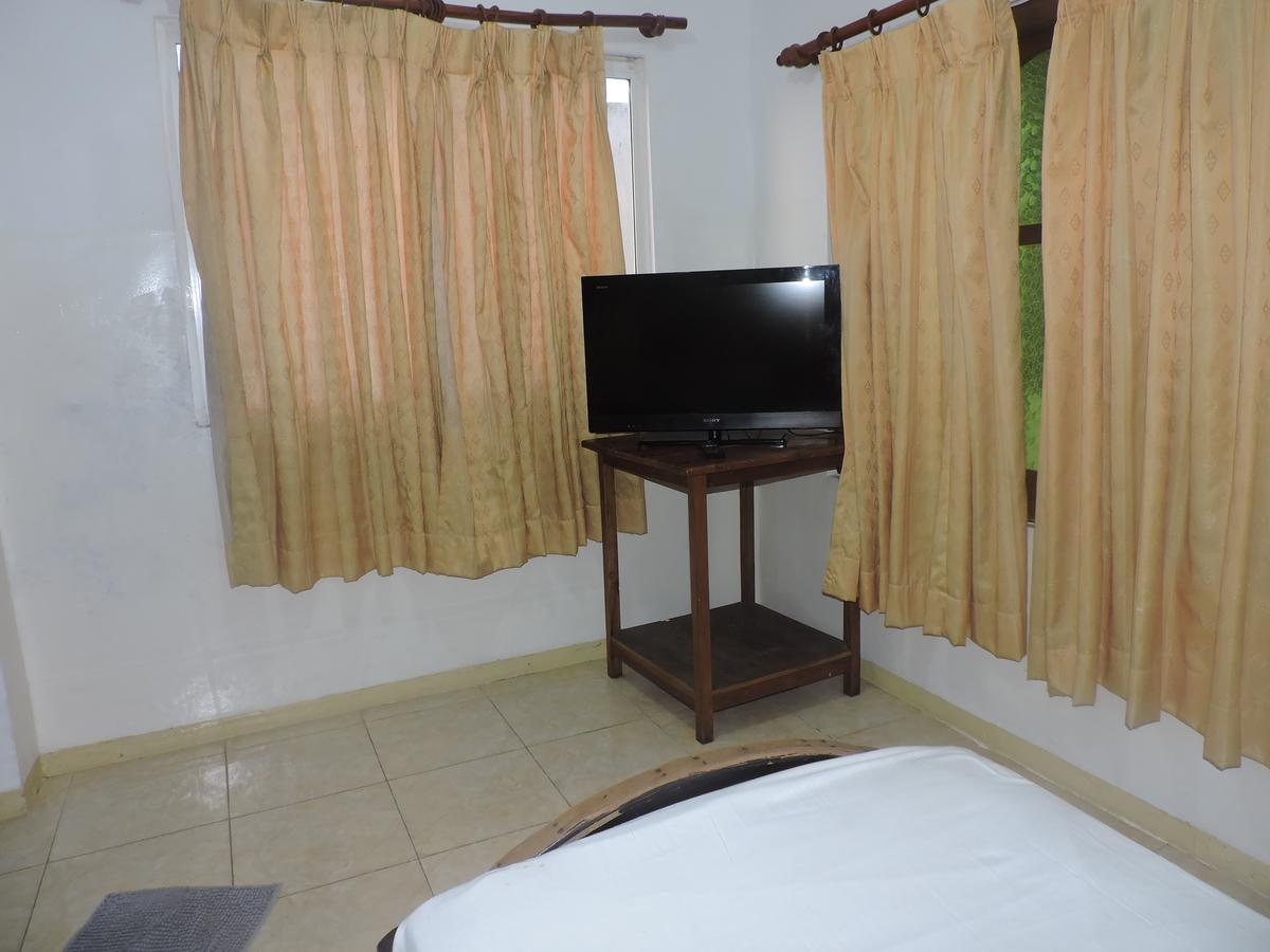 Green Park Beach Hotel تريكونامالاي المظهر الخارجي الصورة